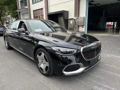迈巴赫480轿车